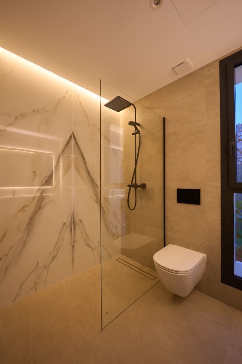 3 soveværelse Villa til salg i Alfaz del Pi / L'Alfas del Pi med swimmingpool - € 625.000 (Ref: 9404122)