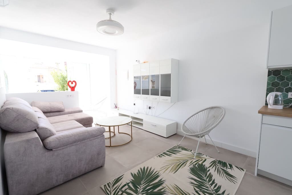 2 bedroom Apartment for sale in Ciudad Quesada - € 173,000 (Ref: 9404135)