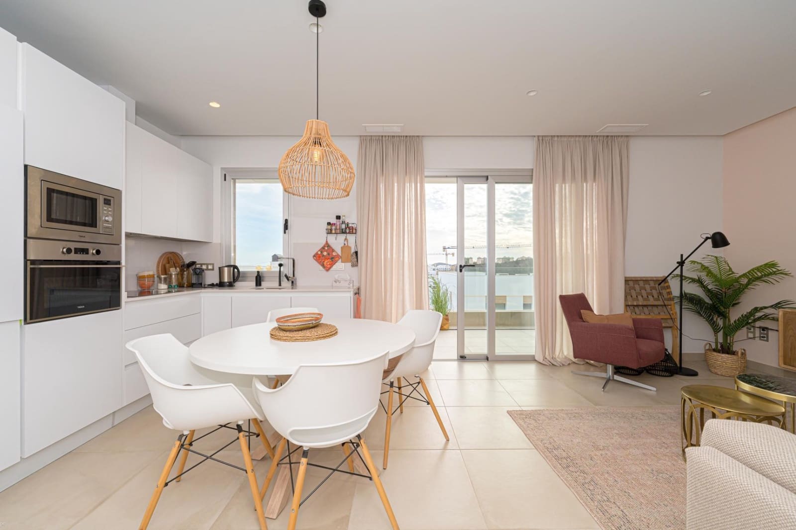 2 bedroom Apartment for sale in Finestrat with pool - € 290,000 (Ref: 9404138)