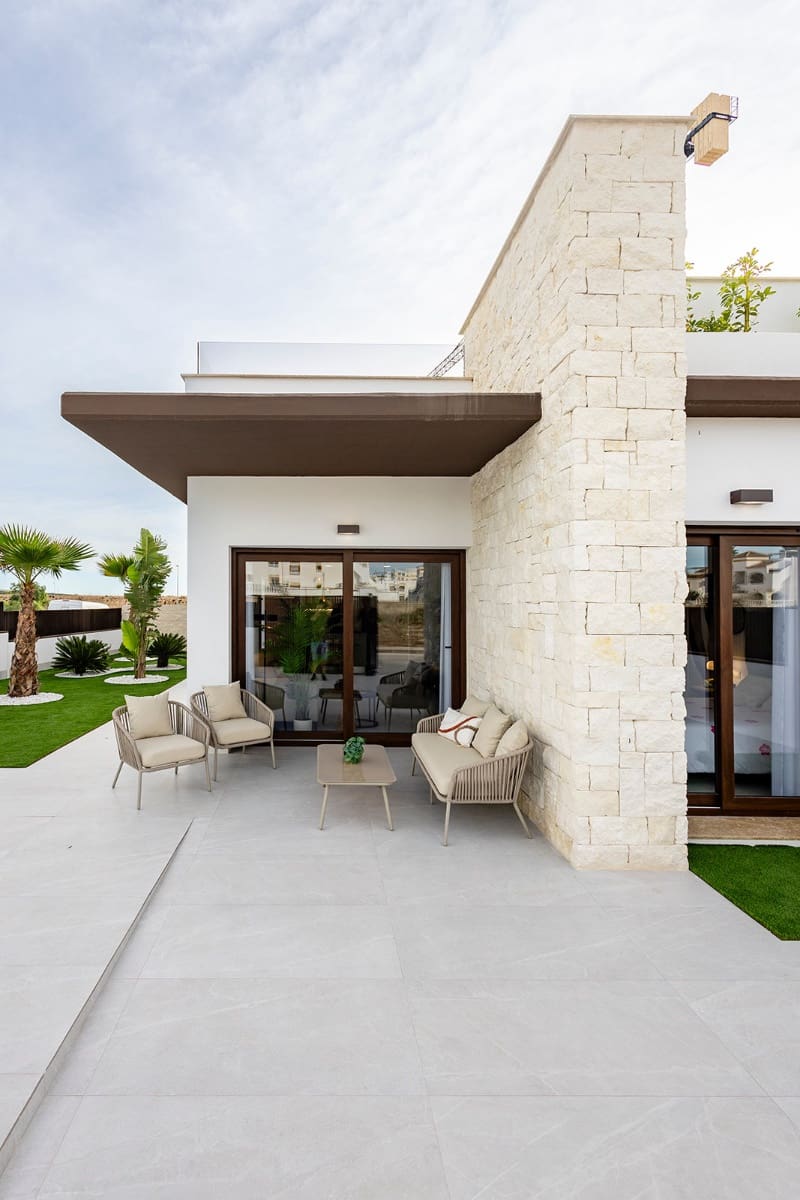 2 bedroom Semi-detached Villa for sale in Vistabella with pool - € 329,000 (Ref: 9404154)