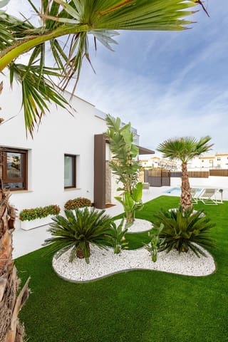 4 sovrum Villa till salu i Vistabella, Orihuela med pool - 649 000 € (Ref: 9404155)