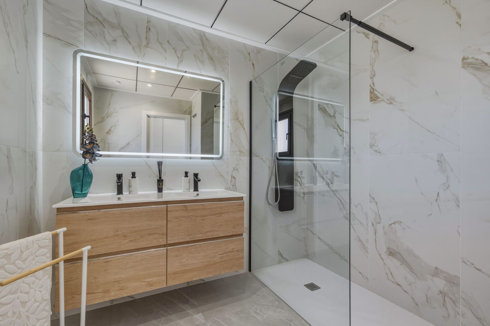 4 soveværelse Villa til salg i Vistabella med swimmingpool - € 649.000 (Ref: 9404155)