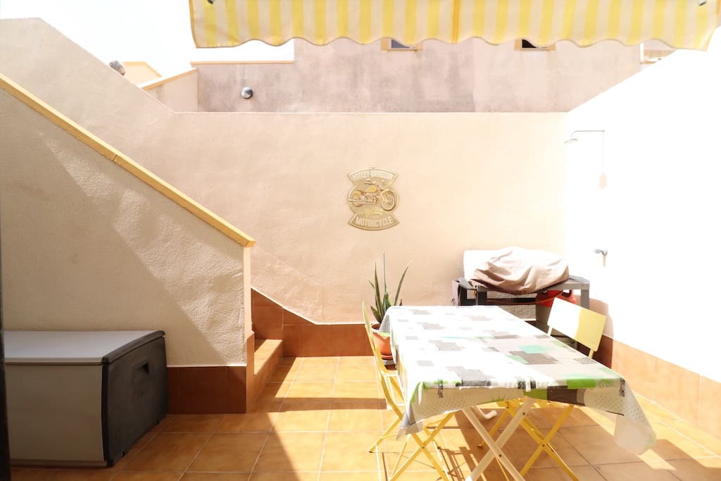 Casa de 3 habitaciones en Pilar de la Horadada en venta - 259.000 € (Ref: 9404157)