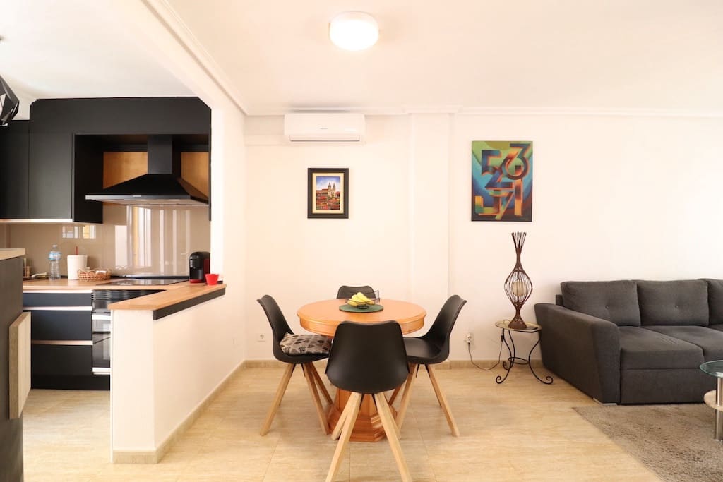 Casa de 3 habitaciones en Pilar de la Horadada en venta - 259.000 € (Ref: 9404157)