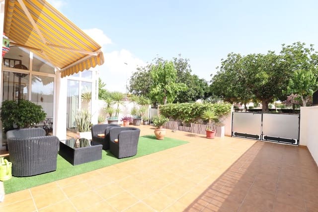 Casa de 3 habitaciones en El Mojon, Pilar de la Horadada en venta - 259.000 € (Ref: 9404157)