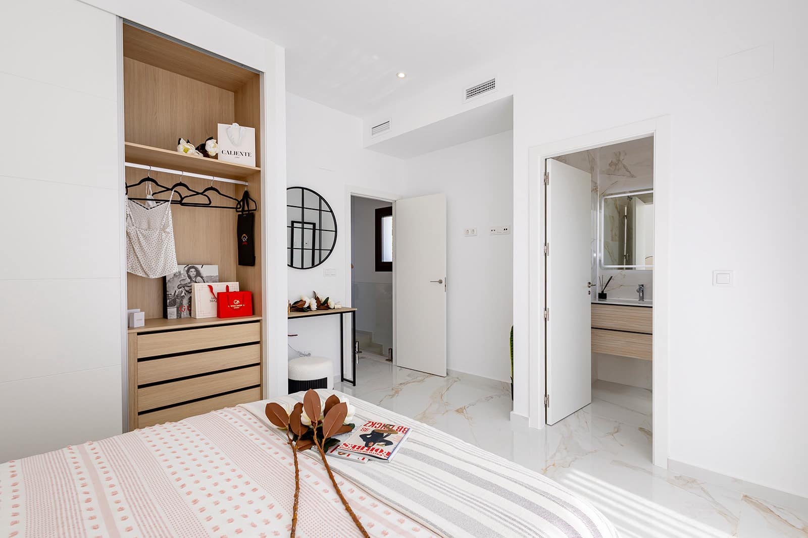 3 soveværelse Villa til salg i Polop med swimmingpool - € 598.000 (Ref: 9404158)