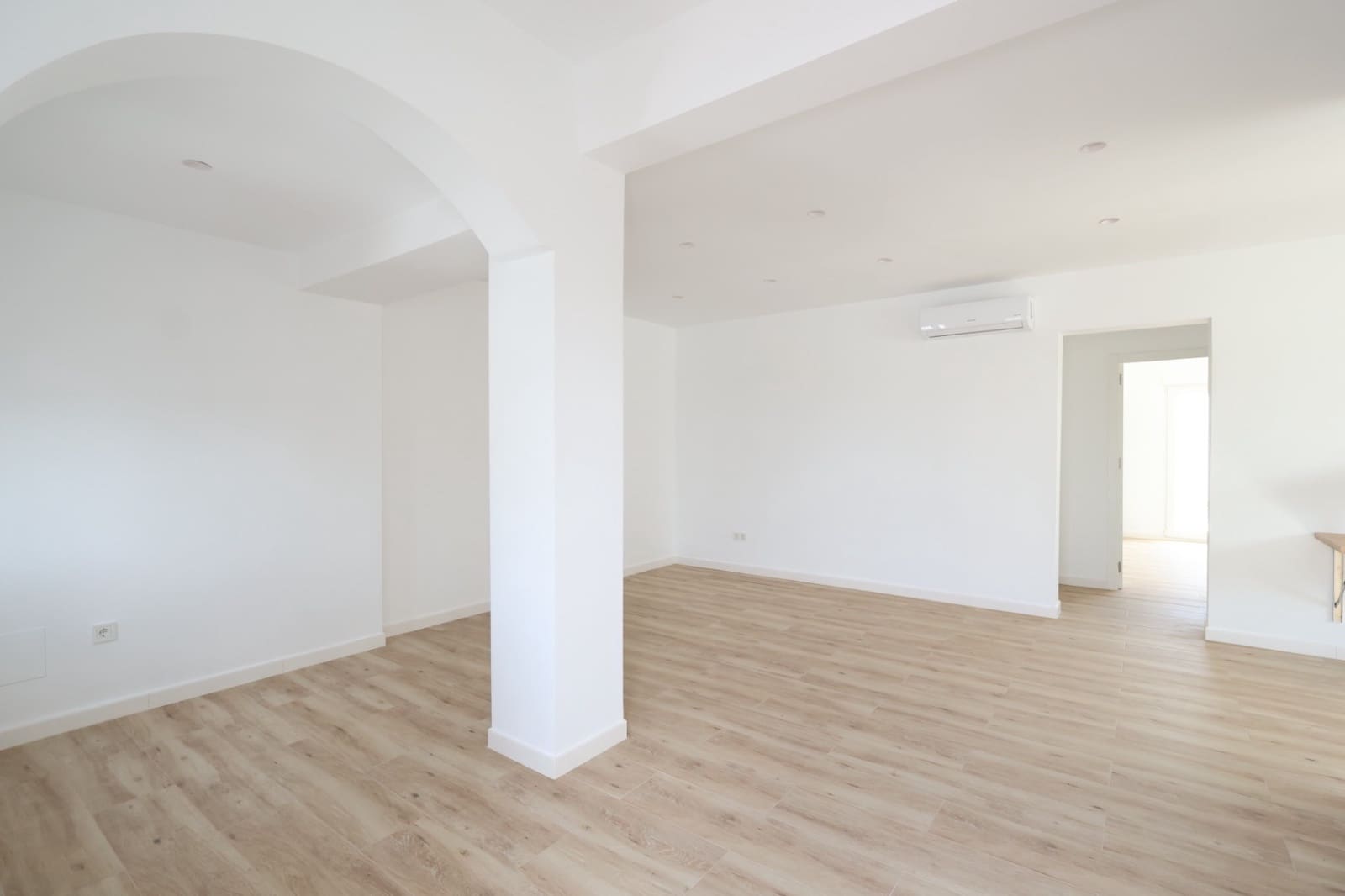 3 bedroom Villa for sale in Torrevieja with pool - € 359,000 (Ref: 9404163)