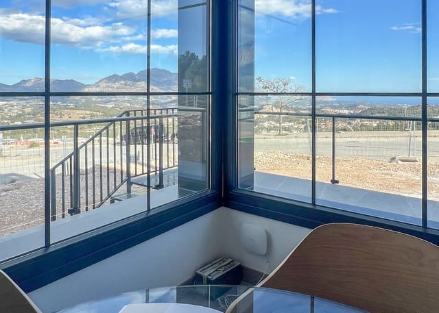 3 makuuhuone Paritalo myytävänä paikassa Polop mukana uima-altaan - 412 500 € (Ref: 9404166)