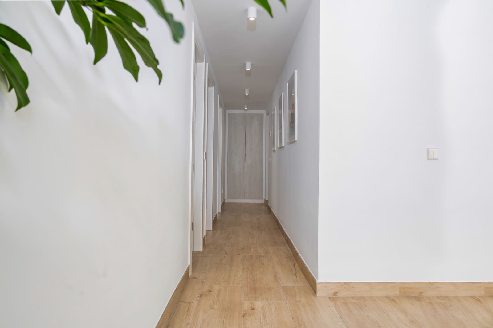 4 sovrum Villa till salu i Marbella med pool - 1 495 000 € (Ref: 9404168)