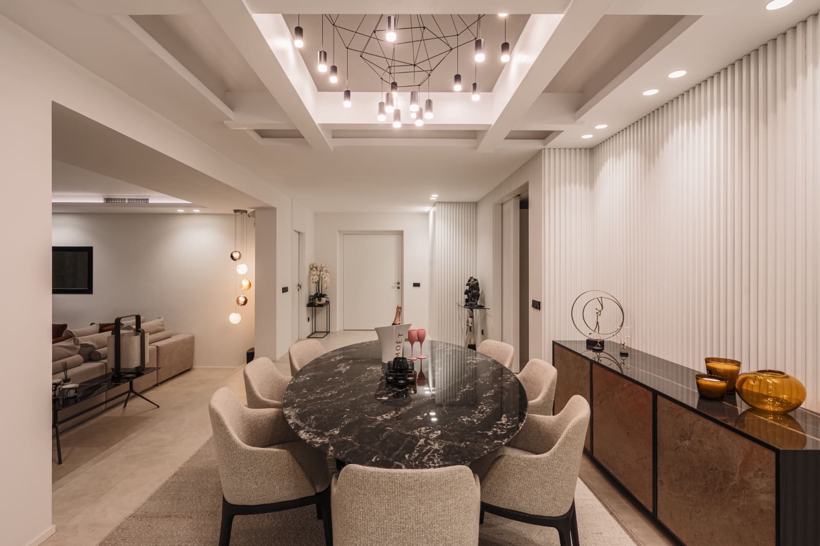 4 makuuhuone Huvila myytävänä paikassa Marbella mukana uima-altaan - 3 500 000 € (Ref: 9404170)