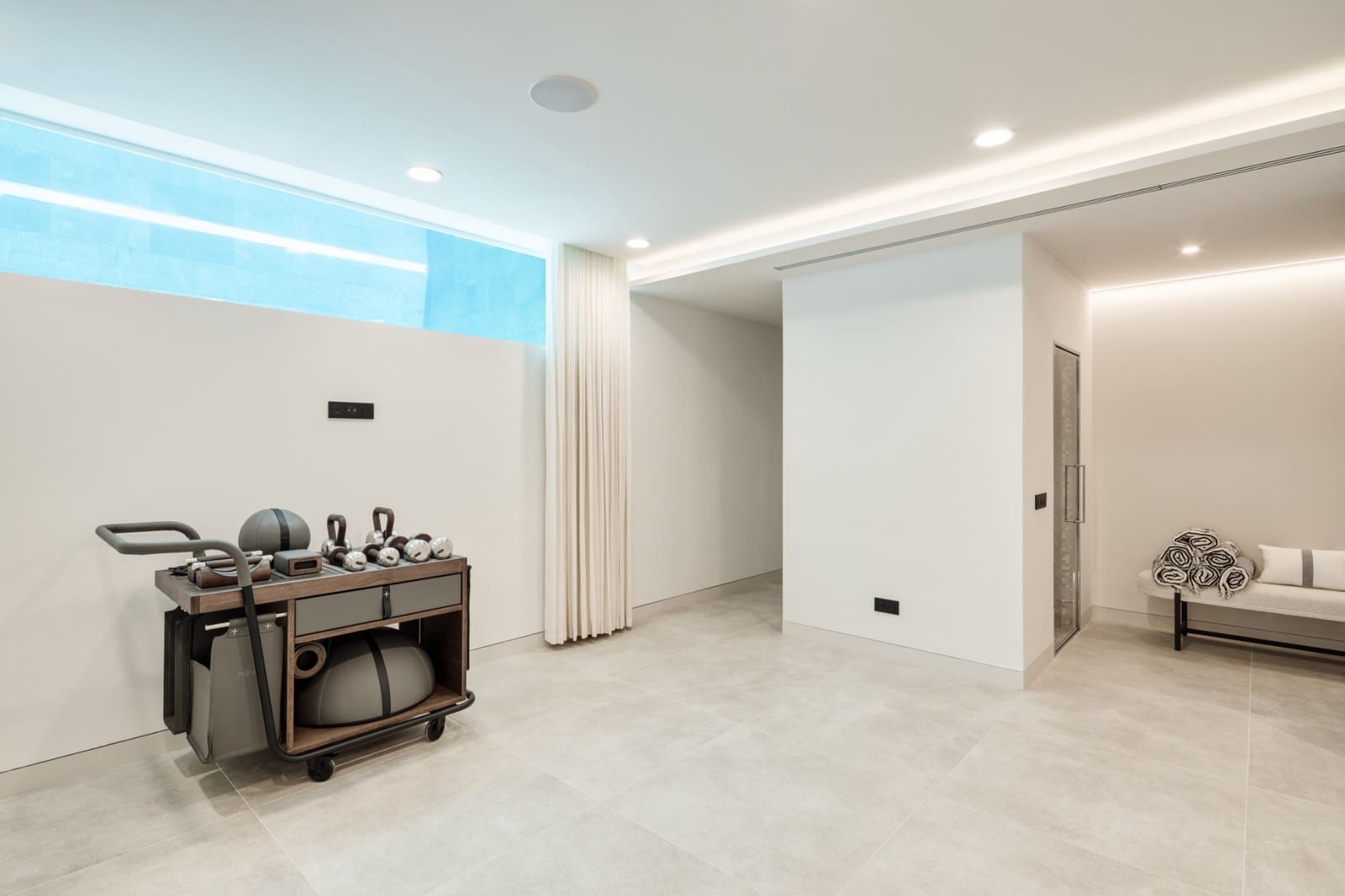 5 Zimmer Villa zu verkaufen in Marbella mit Pool - 3.995.000 € (Ref: 9404171)