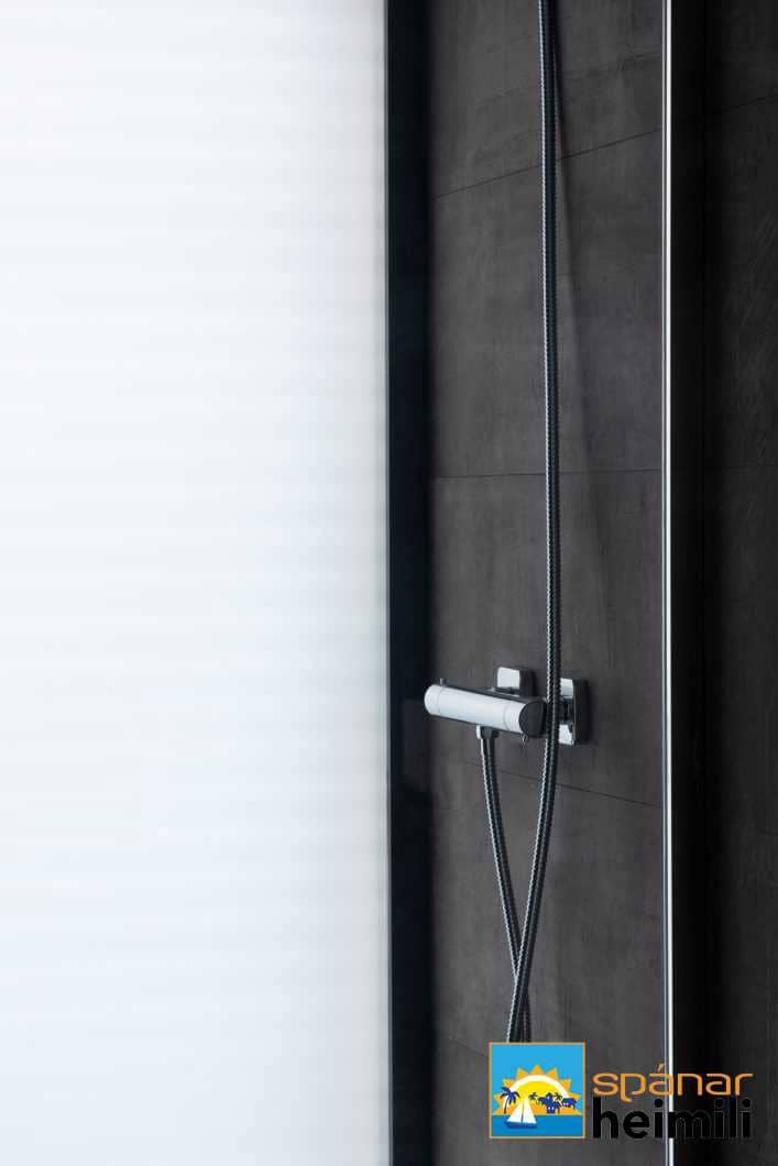 2 bedroom Villa for sale in La Manga Club with pool - € 700,000 (Ref: 9404198)