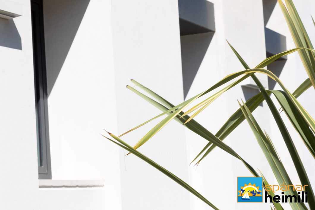 2 bedroom Villa for sale in La Manga Club with pool - € 700,000 (Ref: 9404198)