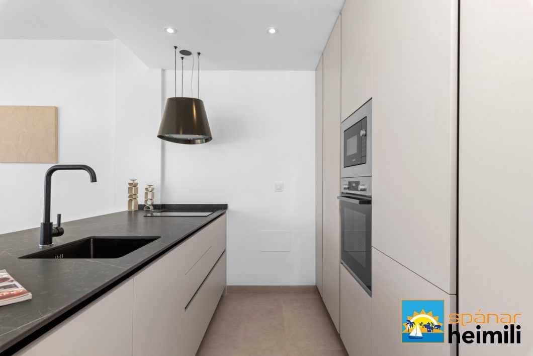 2 Zimmer Apartment zu verkaufen in Mar de Cristal mit Pool - 245.000 € (Ref: 9404200)