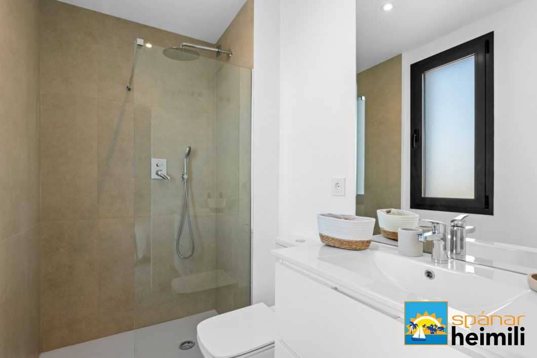 2 Zimmer Apartment zu verkaufen in Mar de Cristal mit Pool - 245.000 € (Ref: 9404200)