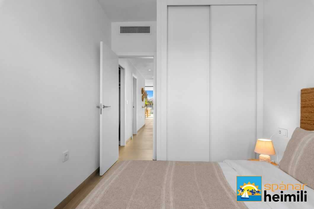 2 Zimmer Apartment zu verkaufen in Mar de Cristal mit Pool - 245.000 € (Ref: 9404200)