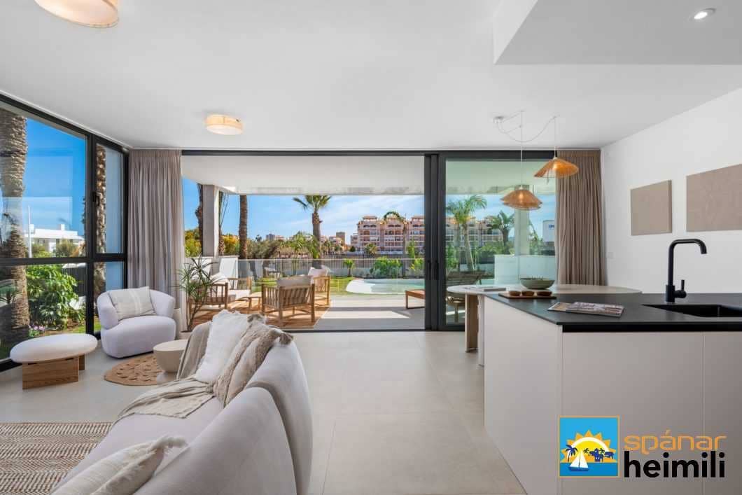 2 Zimmer Apartment zu verkaufen in Mar de Cristal mit Pool - 245.000 € (Ref: 9404200)