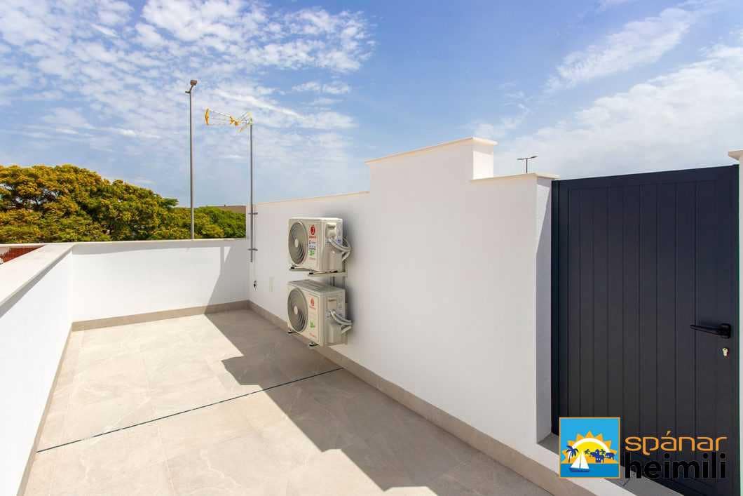 3 slaapkamer Villa te koop in Sucina met zwembad - € 352.900 (Ref: 9404201)