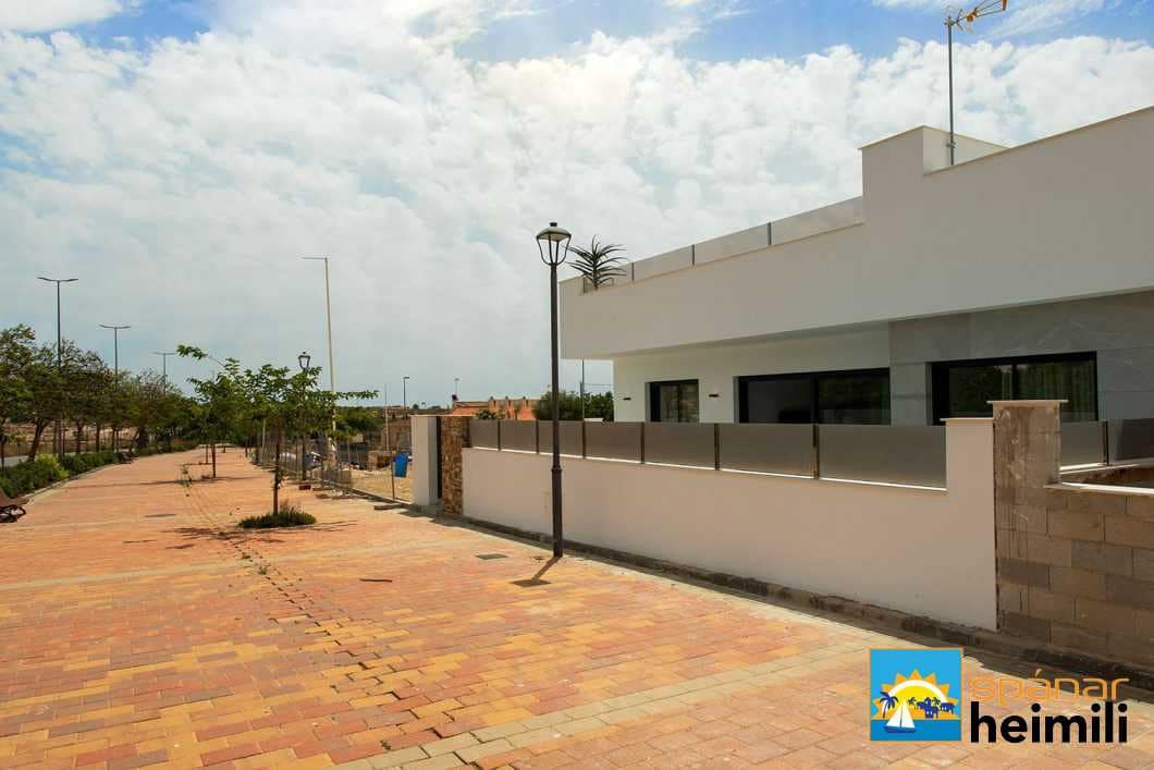 3 slaapkamer Villa te koop in Sucina met zwembad - € 352.900 (Ref: 9404201)