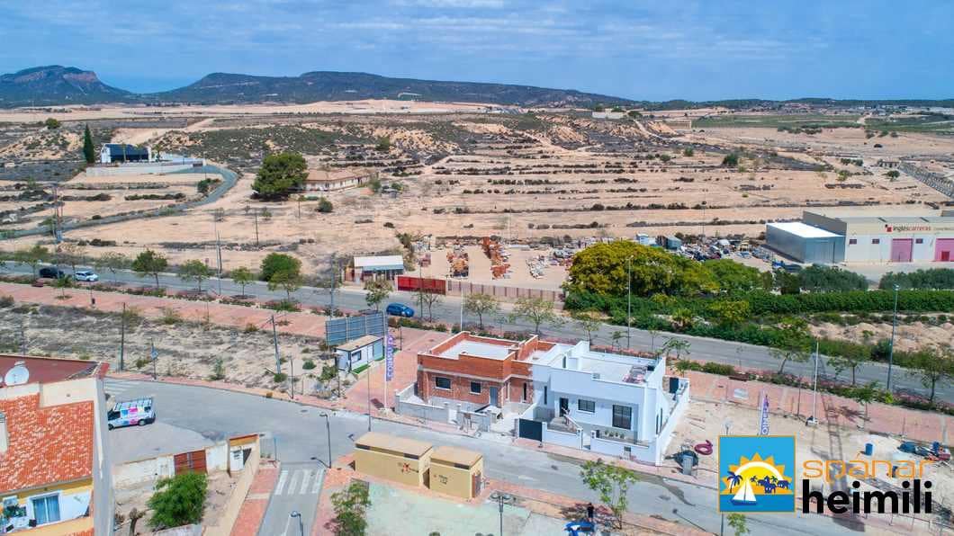 3 slaapkamer Villa te koop in Sucina met zwembad - € 352.900 (Ref: 9404201)