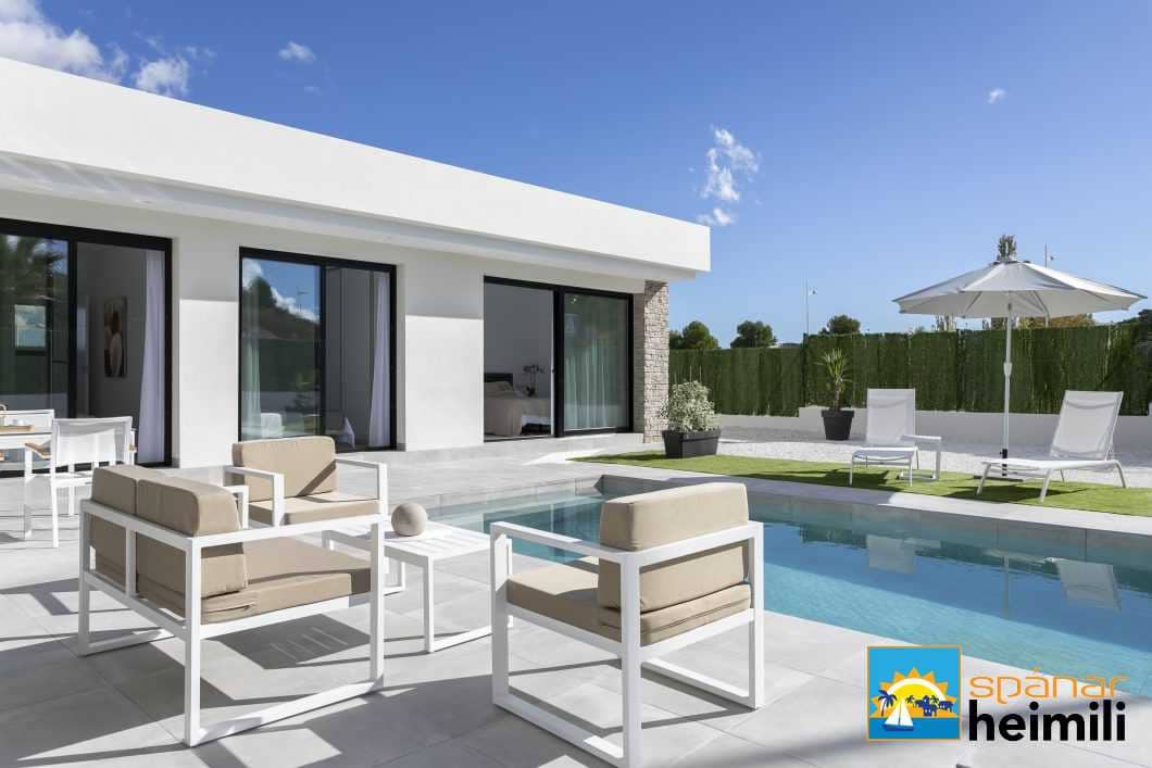 3 bedroom Villa for sale in Calasparra with pool - € 309,000 (Ref: 9404215)