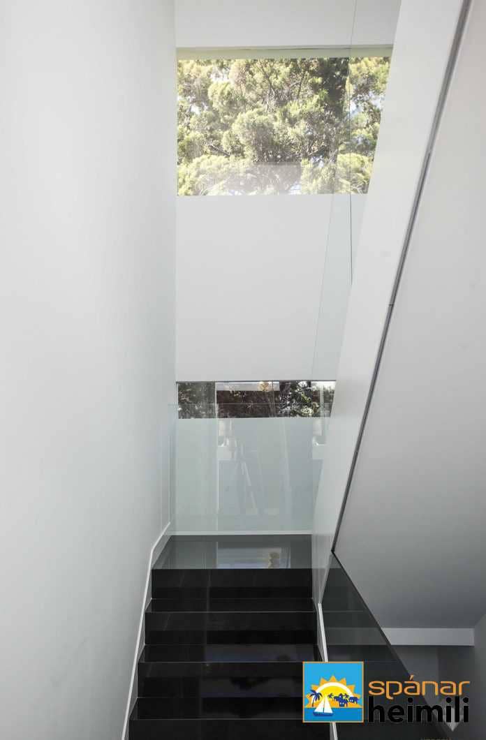 3 bedroom Villa for sale in Playa Flamenca with pool - € 2,500,000 (Ref: 9404216)