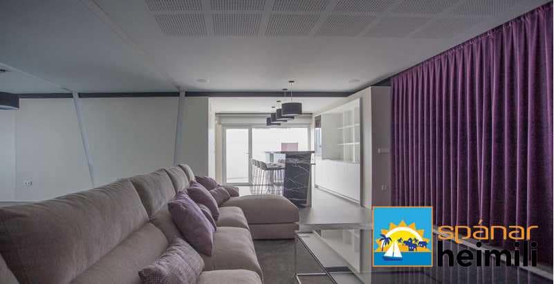 3 bedroom Villa for sale in Playa Flamenca with pool - € 2,500,000 (Ref: 9404216)