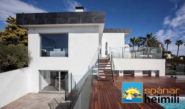 3 bedroom Villa for sale in Playa Flamenca, Orihuela with pool - € 2,500,000 (Ref: 9404216)