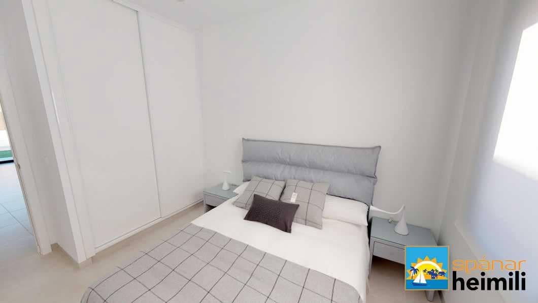 3 chambre Villa/Maison à vendre à Roldan avec piscine - 349 950 € (Ref: 9404219)