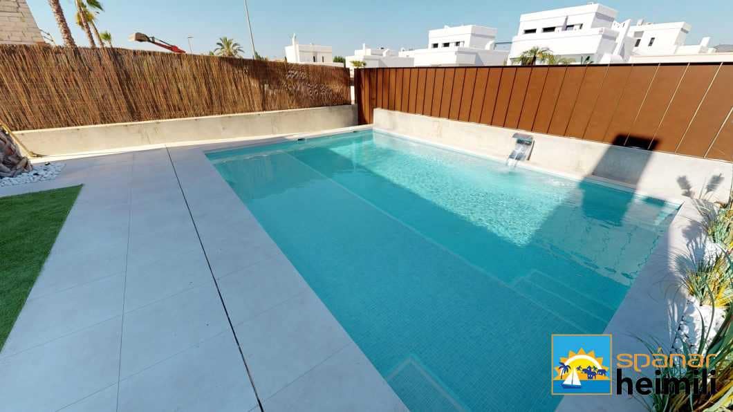 3 chambre Villa/Maison à vendre à Roldan avec piscine - 349 950 € (Ref: 9404219)