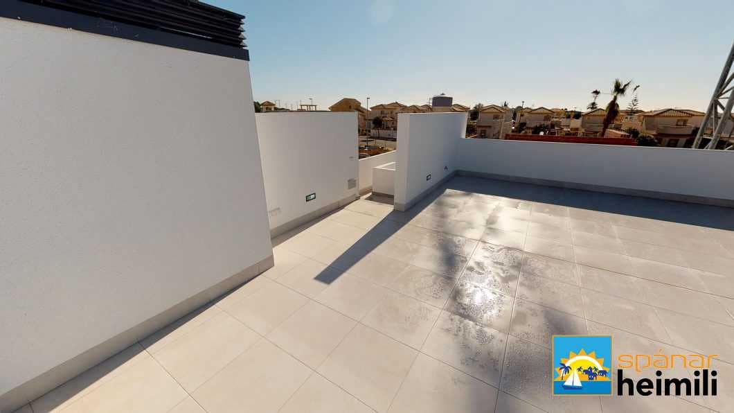 3 chambre Villa/Maison à vendre à Roldan avec piscine - 349 950 € (Ref: 9404219)