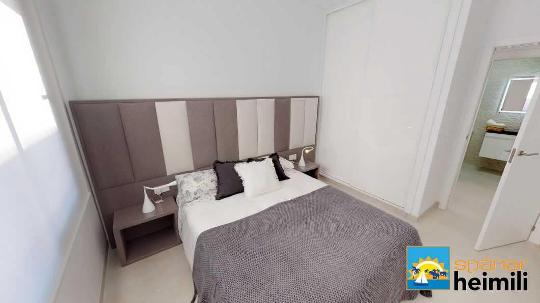 3 chambre Villa/Maison à vendre à Roldan avec piscine - 349 950 € (Ref: 9404219)