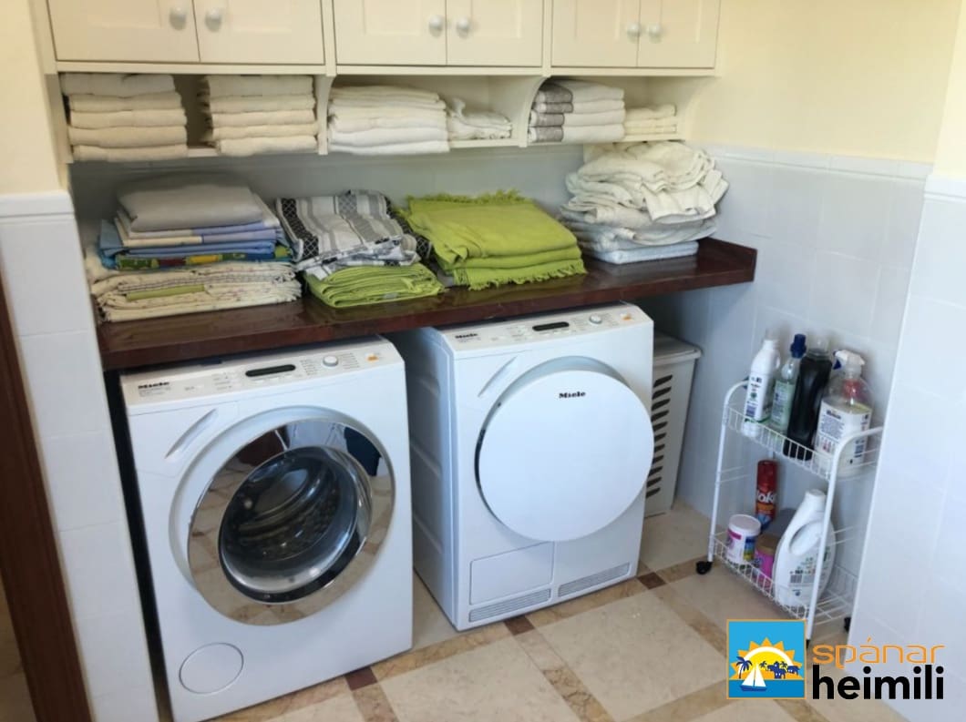 5 bedroom Villa for sale in Cabo Roig with pool - € 1,850,000 (Ref: 9404222)