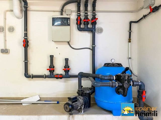 3 bedroom Villa for sale in Las Colinas Golf, Orihuela with pool - € 649,000 (Ref: 9404223)