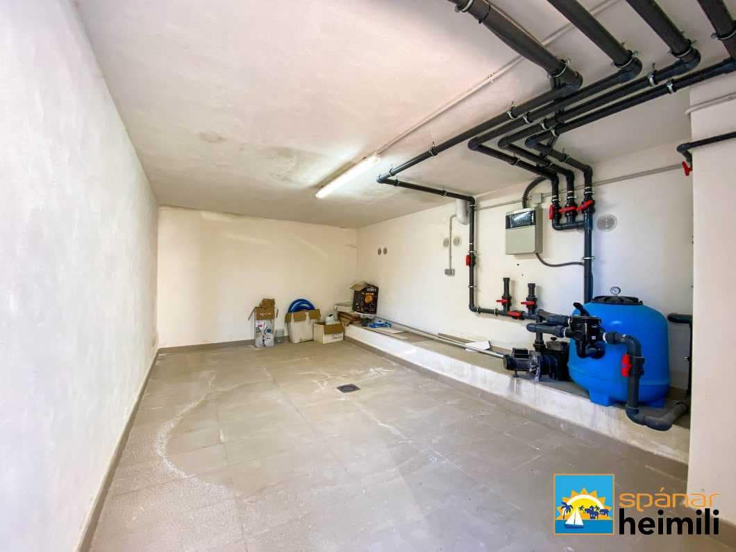 3 bedroom Villa for sale in Las Colinas Golf with pool - € 649,000 (Ref: 9404223)