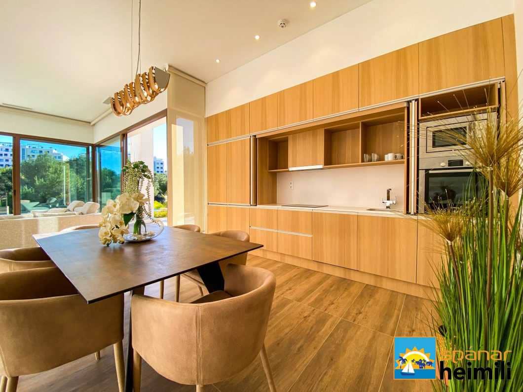 3 bedroom Villa for sale in Las Colinas Golf with pool - € 649,000 (Ref: 9404223)