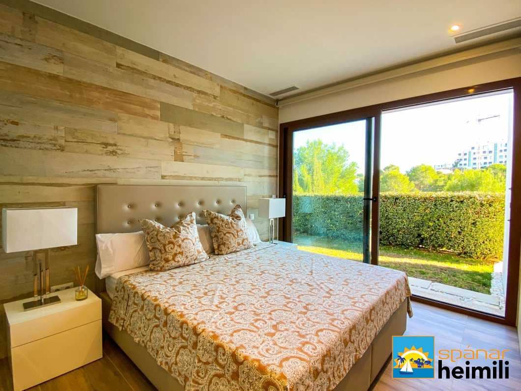 3 bedroom Villa for sale in Las Colinas Golf with pool - € 649,000 (Ref: 9404223)