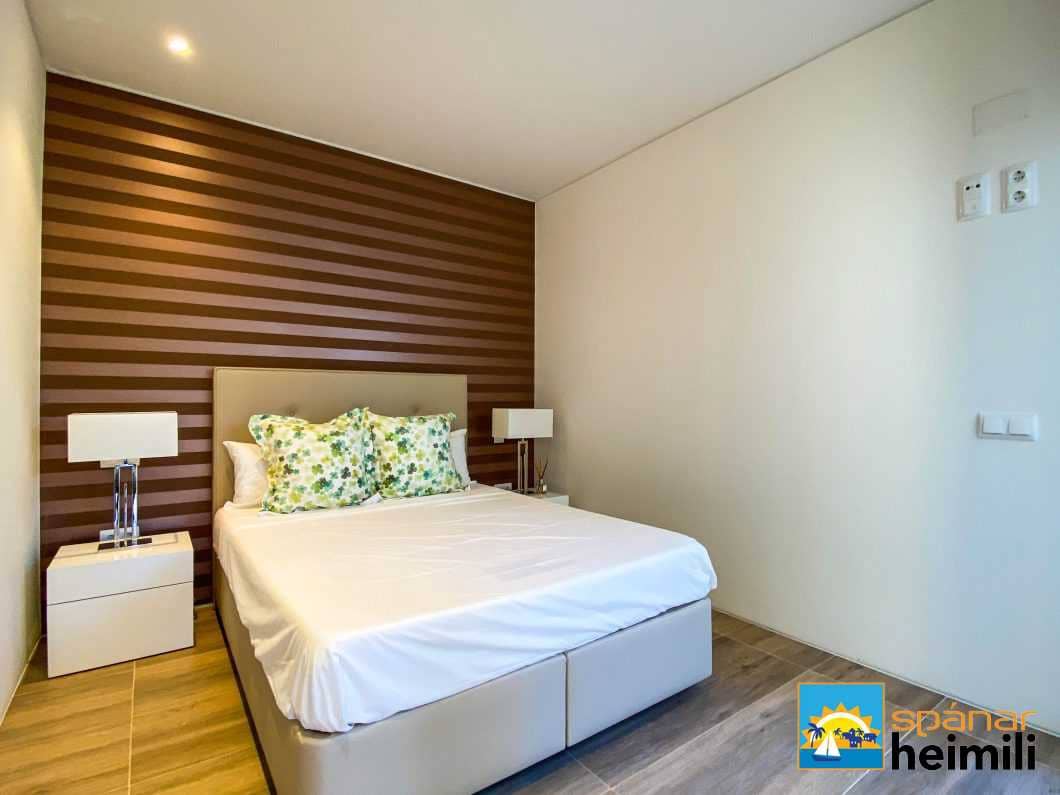 3 bedroom Villa for sale in Las Colinas Golf with pool - € 649,000 (Ref: 9404223)