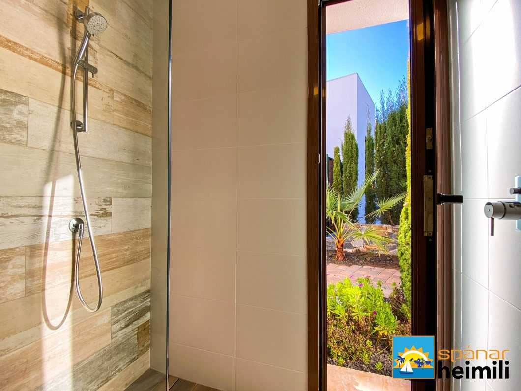 3 bedroom Villa for sale in Las Colinas Golf with pool - € 649,000 (Ref: 9404223)