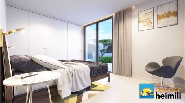 3 bedroom Villa for sale in Cabo Roig, Orihuela with pool - € 695,000 (Ref: 9404228)