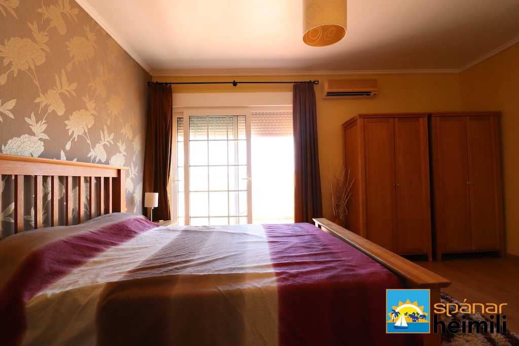 3 bedroom Villa for sale in Las Ramblas Golf with pool - € 555,000 (Ref: 9404231)