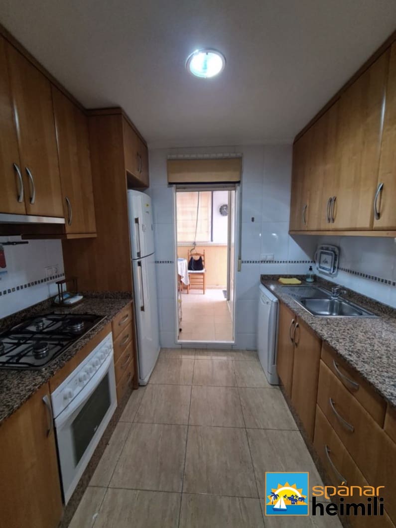 3 sypialnia Penthouse na sprzedaż w Torrevieja - 200 000 € (Ref: 9404232)