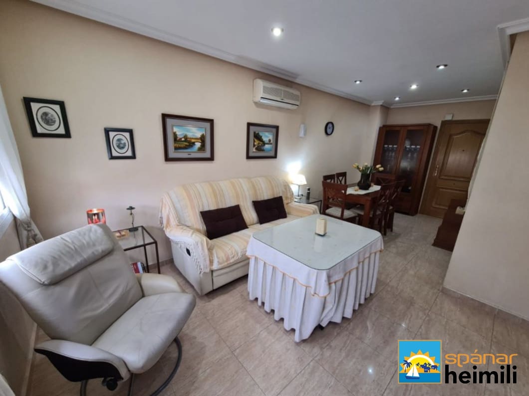 3 sypialnia Penthouse na sprzedaż w Torrevieja - 200 000 € (Ref: 9404232)