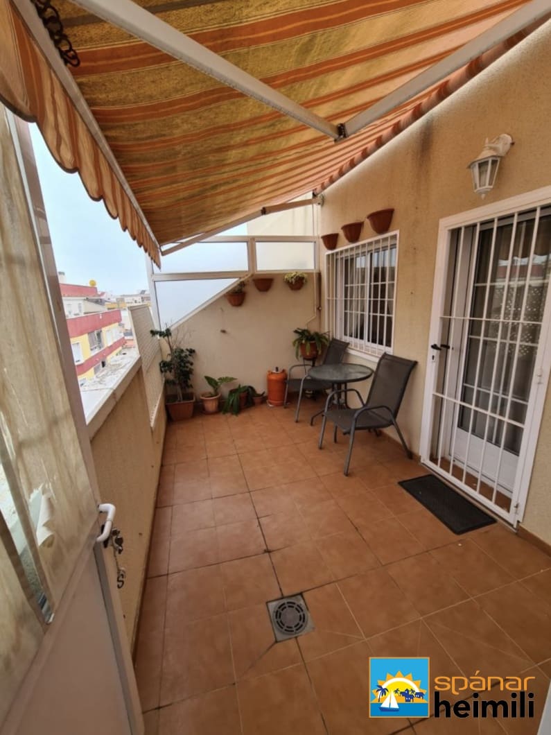 3 sypialnia Penthouse na sprzedaż w Torrevieja - 200 000 € (Ref: 9404232)