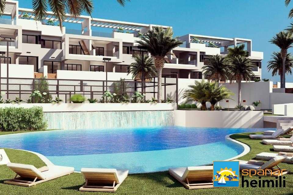 2 slaapkamer Bungalow te koop in Los Balcones met zwembad - € 271.800 (Ref: 9404239)