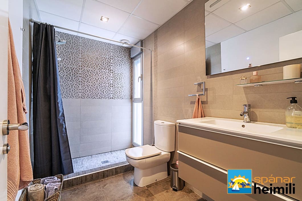 5 bedroom Villa for sale in Cabo Roig with pool - € 1,180,000 (Ref: 9404241)