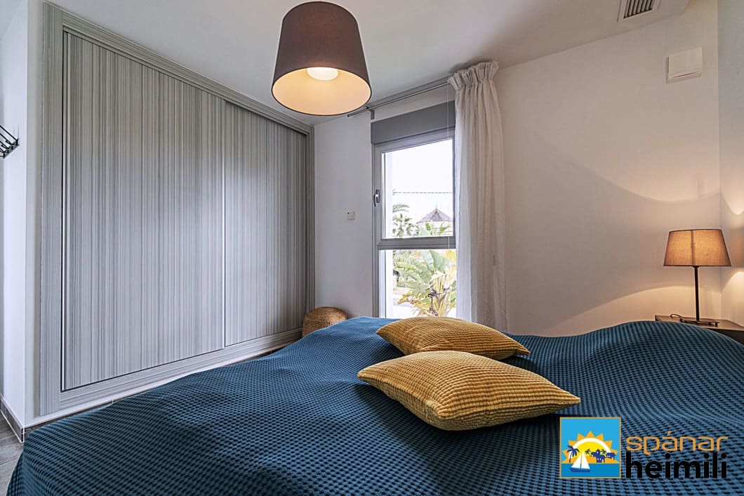 5 bedroom Villa for sale in Cabo Roig with pool - € 1,180,000 (Ref: 9404241)