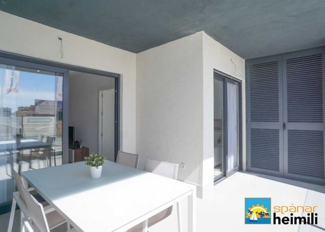 3 sypialnia Penthouse na sprzedaż w Torrevieja z basenem - 530 000 € (Ref: 9404245)