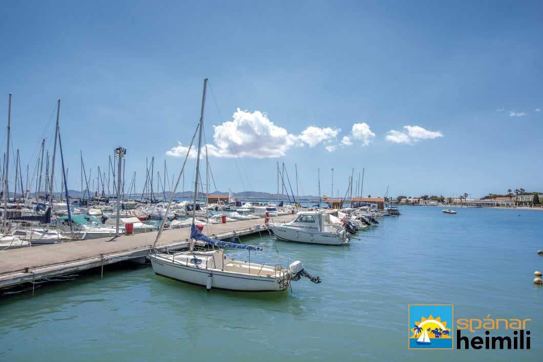 3 sypialnia Penthouse na sprzedaż w Torrevieja z basenem - 530 000 € (Ref: 9404245)