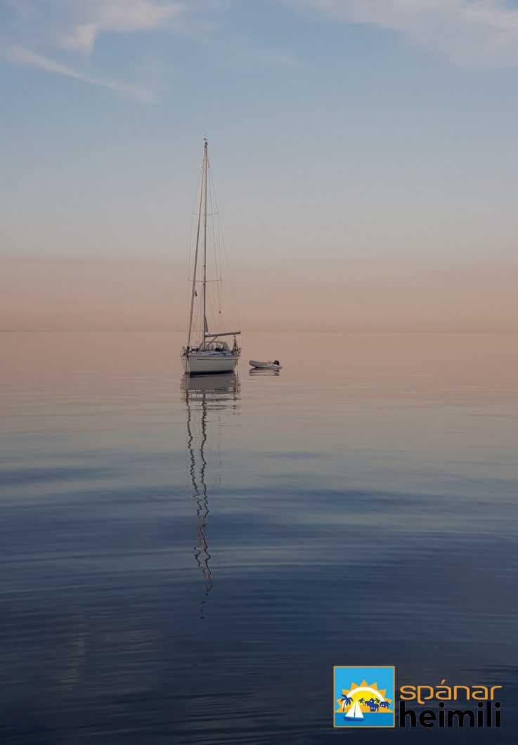 3 sypialnia Penthouse na sprzedaż w Torrevieja z basenem - 530 000 € (Ref: 9404245)